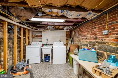 911 Stiles St, Baltimore, MD 21202 photo 23
