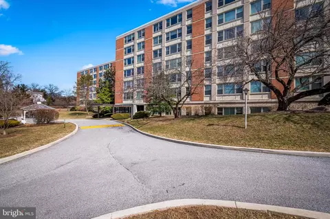 4401 Roland Ave #301, Baltimore, MD 21210