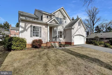 702 Gilmarys Rd, Baltimore, MD 21210