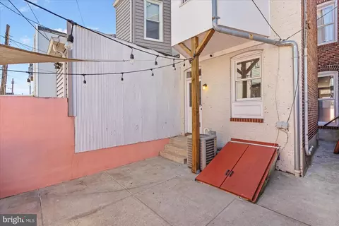 Exterior - 2912 E Baltimore St, Baltimore, MD 21224 photo 5 of 5