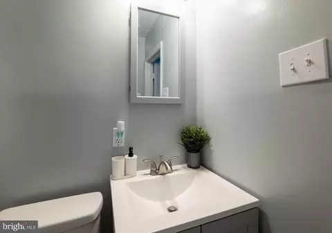 Other - 3801 Cedarhurst Rd, Baltimore, MD 21206 photo 7 of 27