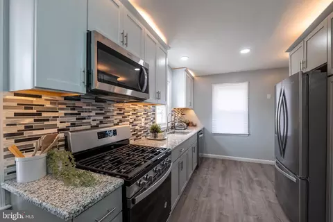 Kitchen - 3801 Cedarhurst Rd, Baltimore, MD 21206 photo 1 of 3