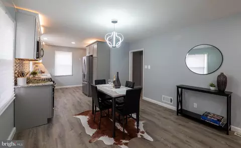 Dining - 3801 Cedarhurst Rd, Baltimore, MD 21206 photo 1 of 1