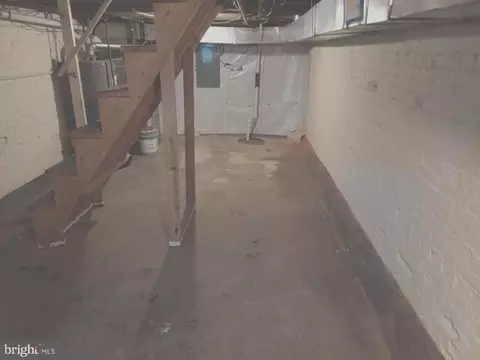 Entry Way - 1317 Cooksie St, Baltimore, MD 21230 photo 2 of 2