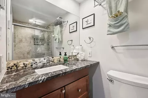 Bath - 780 Mchenry St, Baltimore, MD 21230 photo 1 of 3