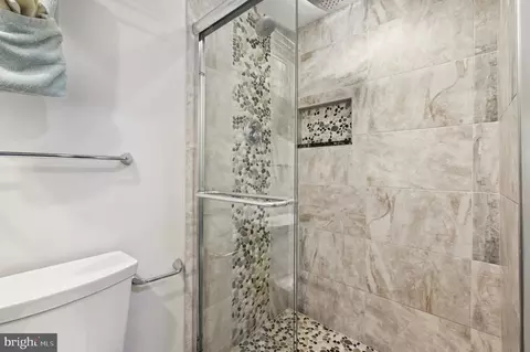 Bath - 780 Mchenry St, Baltimore, MD 21230 photo 2 of 3