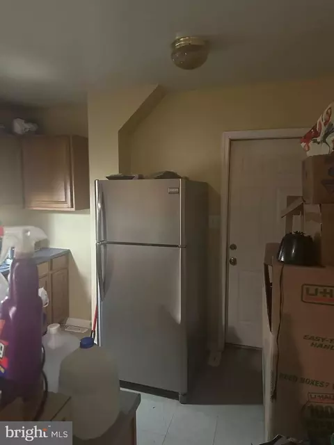 Entry Way - 831 E Chase St, Baltimore, MD 21202 photo 1 of 3