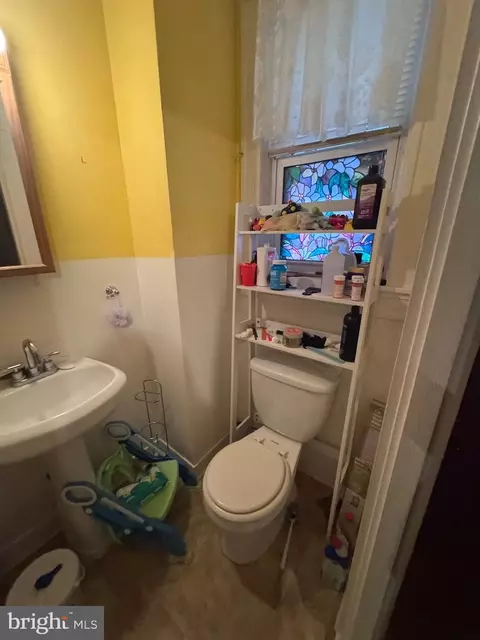 2814 Kentucky Ave, Baltimore, MD 21213 photo 9