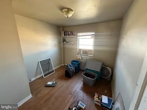 Bedroom - 6 N Kossuth St, Baltimore, MD 21229 photo 5 of 6
