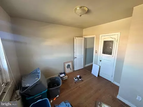 Bedroom - 6 N Kossuth St, Baltimore, MD 21229 photo 6 of 6