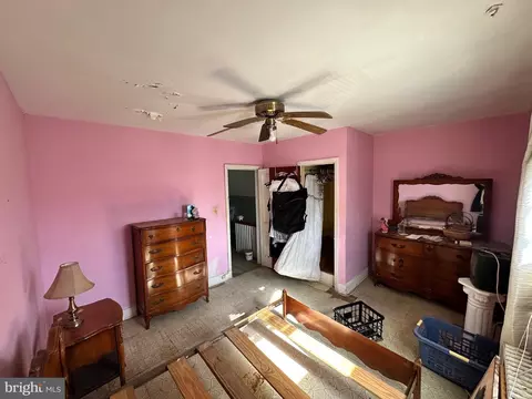 Bedroom - 6 N Kossuth St, Baltimore, MD 21229 photo 2 of 6