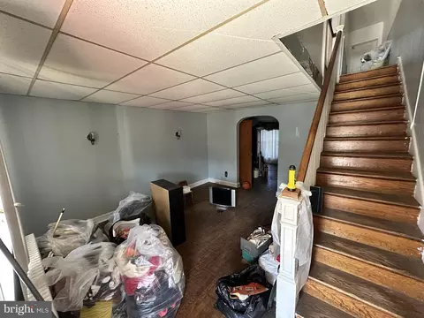 Living - 6 N Kossuth St, Baltimore, MD 21229 photo 1 of 3