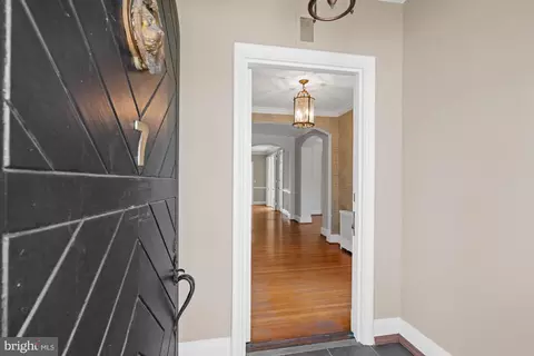 Entry Way - 7 Charlcote Pl, Baltimore, MD 21218 photo 1 of 18