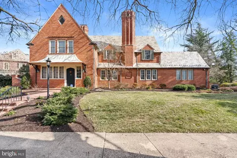 7 Charlcote Pl, Baltimore, MD 21218