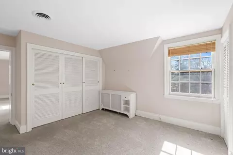 Bedroom - 7 Charlcote Pl, Baltimore, MD 21218 photo 1 of 11