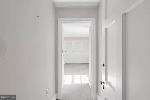 Entry Way - 7 Charlcote Pl, Baltimore, MD 21218 photo 15 of 18