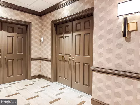 10 E Lee St #2302, Baltimore, MD 21202 photo 35