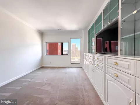 10 E Lee St #2302, Baltimore, MD 21202 photo 22