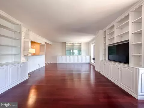 10 E Lee St #2302, Baltimore, MD 21202 photo 7