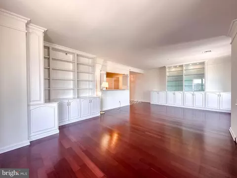 10 E Lee St #2302, Baltimore, MD 21202 photo 8