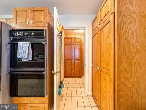 10 E Lee St #2302, Baltimore, MD 21202 photo 20