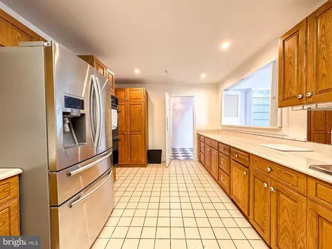 10 E Lee St #2302, Baltimore, MD 21202 photo 14