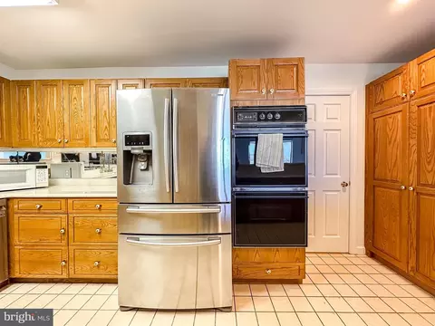 10 E Lee St #2302, Baltimore, MD 21202 photo 15