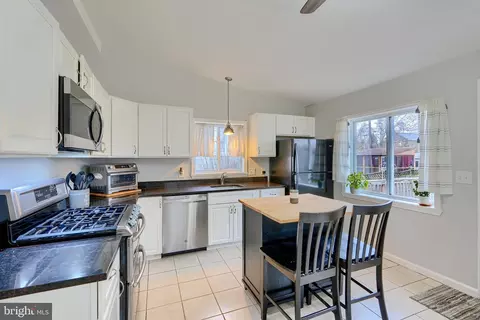 4301 Forest View Ave, Baltimore, MD 21206 photo 22
