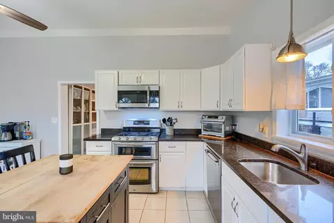 4301 Forest View Ave, Baltimore, MD 21206 photo 25