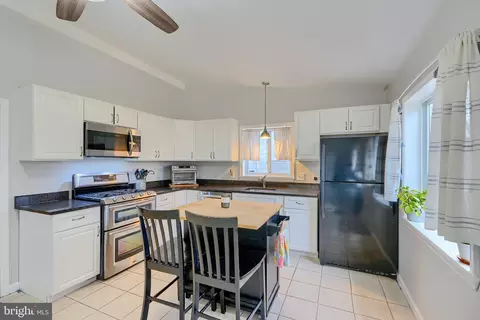 4301 Forest View Ave, Baltimore, MD 21206 photo 24