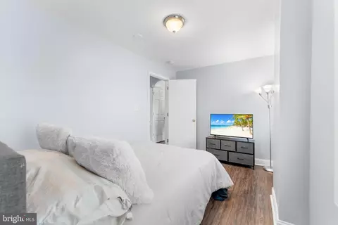 Bedroom - 1713 E Lafayette Ave, Baltimore, MD 21213 photo 5 of 5