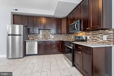 Kitchen - 1713 E Lafayette Ave, Baltimore, MD 21213 photo 2 of 2
