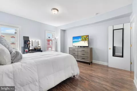 Bedroom - 1713 E Lafayette Ave, Baltimore, MD 21213 photo 2 of 5