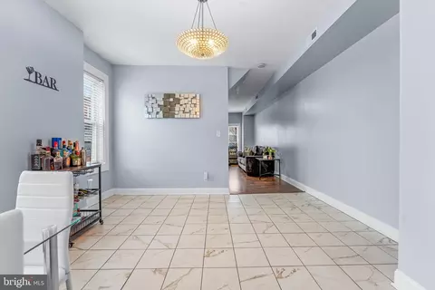 Entry Way - 1713 E Lafayette Ave, Baltimore, MD 21213 photo 1 of 5