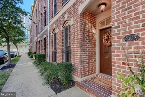 Exterior - 2607 Lighthouse Ln, Baltimore, MD 21224 photo 1 of 7