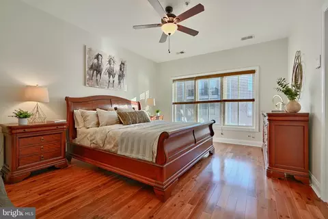Bedroom - 2607 Lighthouse Ln, Baltimore, MD 21224 photo 7 of 10