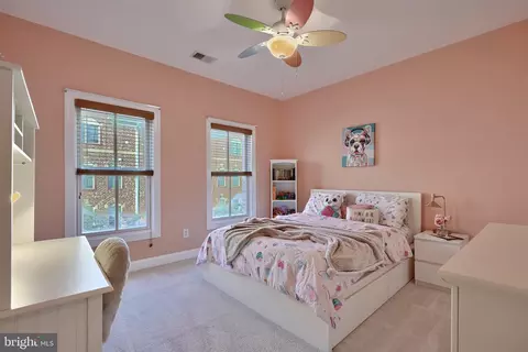 Bedroom - 2607 Lighthouse Ln, Baltimore, MD 21224 photo 3 of 10