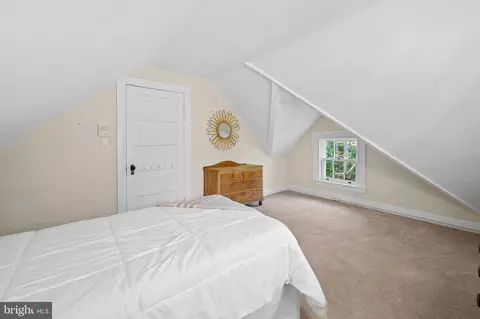 Bedroom - 21 Merrymount Rd, Baltimore, MD 21210 photo 7 of 9