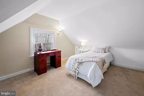 Bedroom - 21 Merrymount Rd, Baltimore, MD 21210 photo 9 of 9
