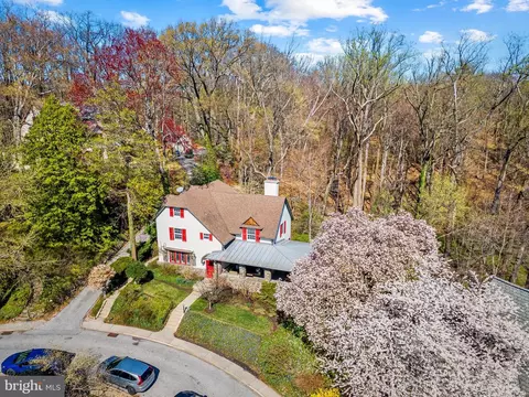 View/Area - 21 Merrymount Rd, Baltimore, MD 21210 photo 1 of 3