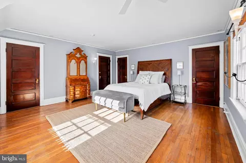 Bedroom - 21 Merrymount Rd, Baltimore, MD 21210 photo 3 of 9