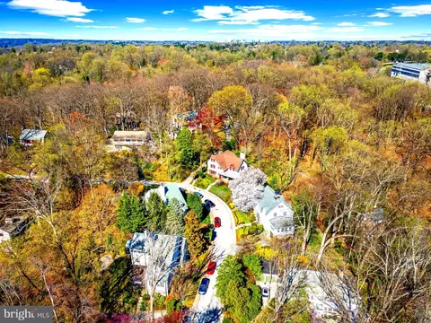 View/Area - 21 Merrymount Rd, Baltimore, MD 21210 photo 2 of 3