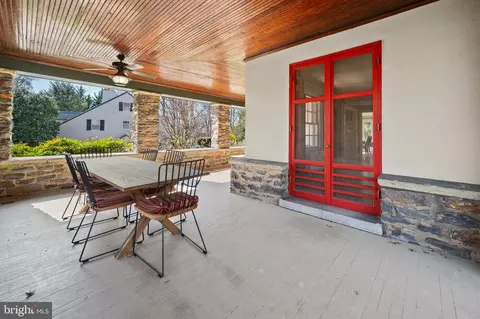 Exterior - 21 Merrymount Rd, Baltimore, MD 21210 photo 6 of 30
