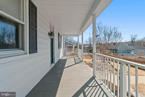 Exterior - 5937 Falls Rd, Baltimore, MD 21209 photo 4 of 13