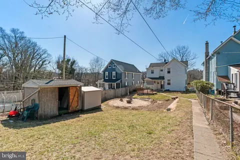 Exterior - 5937 Falls Rd, Baltimore, MD 21209 photo 11 of 13