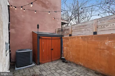 7 S Castle St, Baltimore, MD 21231 photo 16