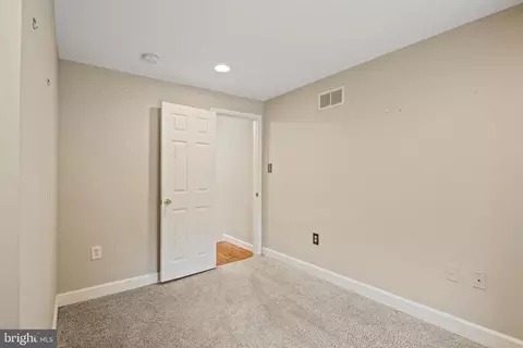 7 S Castle St, Baltimore, MD 21231 photo 26