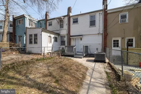 Exterior - 3202 Avon Ave, Baltimore, MD 21218 photo 3 of 5