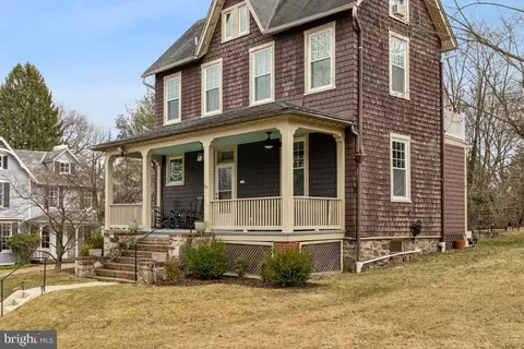 Exterior - 1811 Dixon Rd, Baltimore, MD 21209 photo 4 of 6