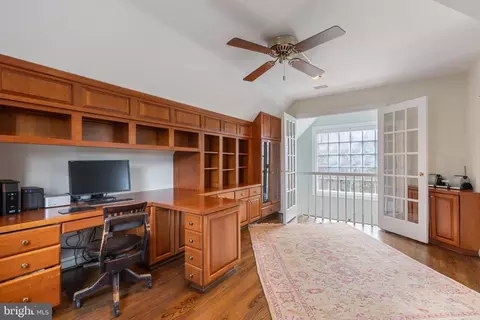 101 Cotswold Rd, Baltimore, MD 21210 photo 42